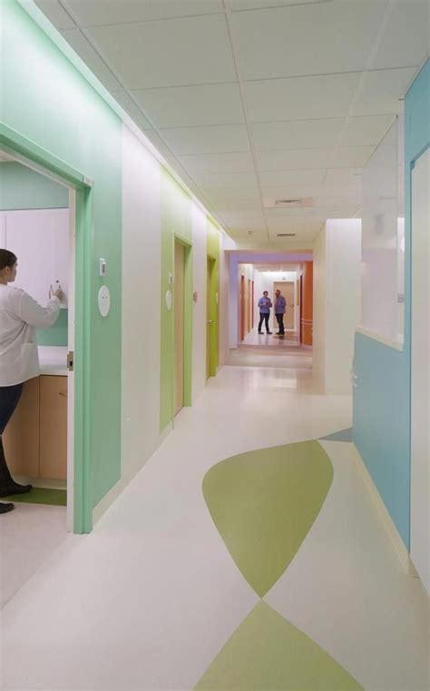 Pin by Marta Skoniecka on Hallway ideas | Hospital design, Healthcare interior design, Hospital ...