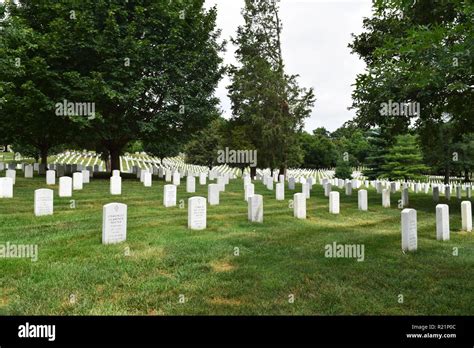 Arlington National Cemetery Stock Photo - Alamy