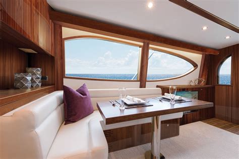 Hatteras Yachts GT54 | Boat interior design, Luxury yacht interior ...