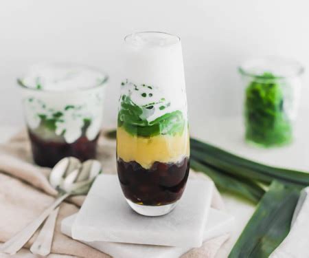 Cendol (Iced Malaysian Dessert) • Curious Cuisiniere