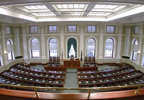 Maine legislature announces initial plan for 2022 session | PenBay Pilot