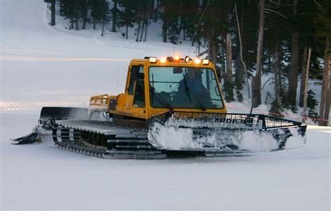 Snowcat Free Photo Download | FreeImages