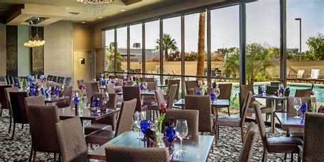 Restaurants Near Phoenix Airport | Crowne Plaza Phoenix Airport – PHX