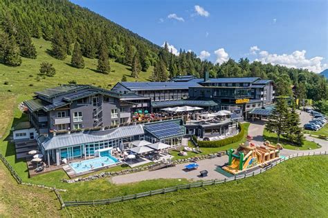 OBERJOCH - FAMILUX RESORT - Hotel Reviews, Photos, Rate Comparison ...