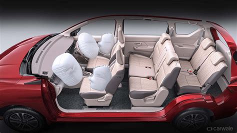 Ertiga Front Row Seats Image, Ertiga Photos in India - CarWale