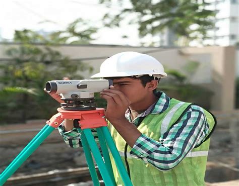 Leveling Instruments used in Surveying. - civil engineering