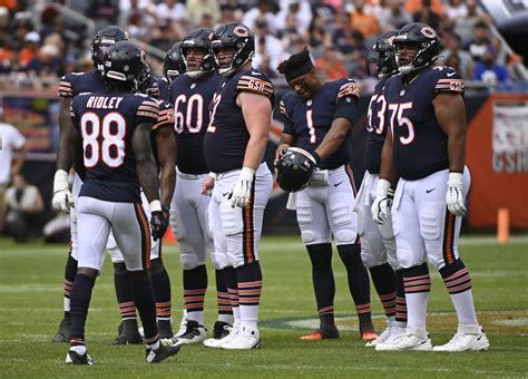 Chicago Bears: 3 Potential surprise roster cuts before today's deadline