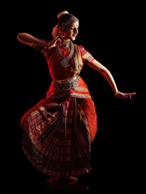 Bharatnatyam Classical Dance From Tamil Nadu India In - vrogue.co