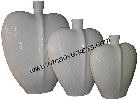 Aluminium Metal Flower Vases - Rana Overseas Manufacturer Exporter - Rana Overseas Manufacturer ...