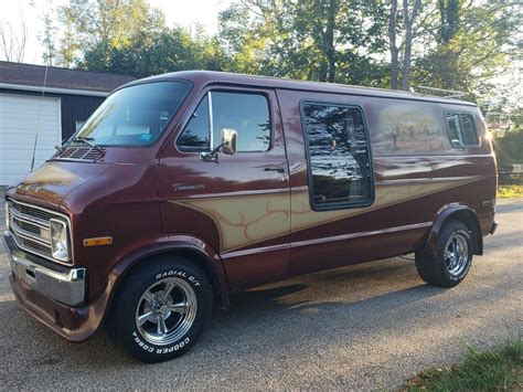 1977 Dodge B200 Tradesman Custom Retro Van Orange RWD Automatic - Classic Dodge B200 Tradesman ...