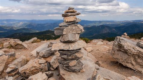 Scientists Say: Hey, Hikers, Stop Stacking Rocks! | HowStuffWorks