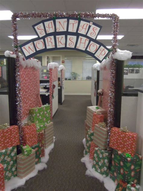 19 of the Best and Worst Office Christmas Decorations You've Ever Seen