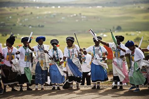 Xhosa culture, rituals, food, traditions, clans, customs, language and ...