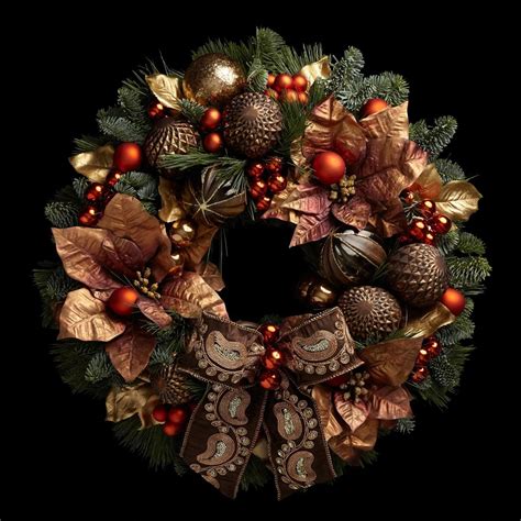 The most luxurious Christmas wreaths - Luxury