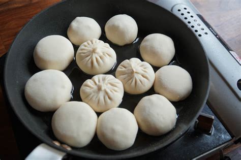 Pan-Fried Pork Buns-Sheng Jian Bao Recipe - China Sichuan Food