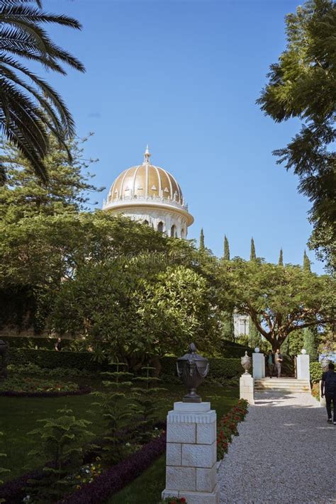 Haifa, Israel : Shrine of the Bab at Bahai Gardens in Haifa, Israel ...