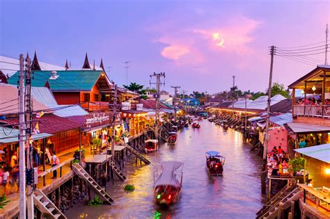 Amphawa Floating Market :: Behance