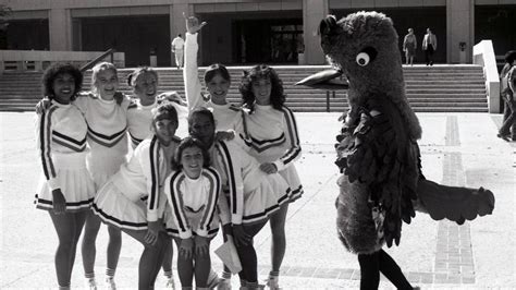 UTSA chooses Roadrunner as mascot after runoff election back in 1977