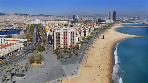 Barceloneta Beach | Meet Barcelona