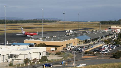 SBS Language | Tasmania's Hobart Airport upgrade aims to double passenger numbers