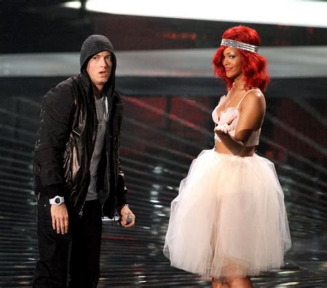 rihanna featuring eminem "numb" lyrics | online music lyrics