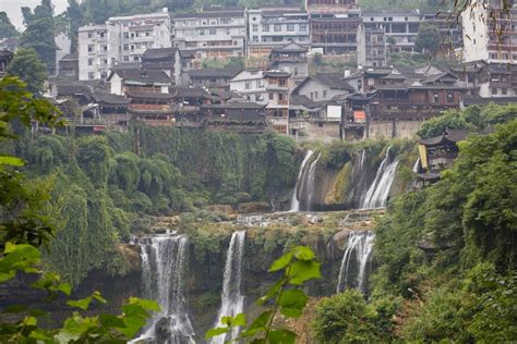 Furong Ancient Town: Where Caves, Waterfalls & Tujia Culture Converge ...