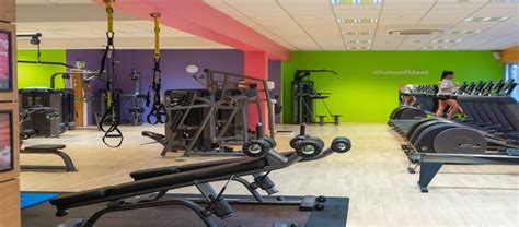 Facilities at Basingstoke Sports Centre | Basingstoke and Newbury | Better