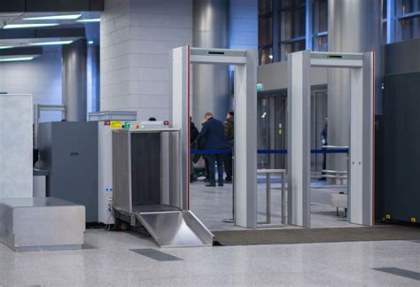 Airports seeing rise in security screeners calling off work | ClarksvilleNow.com