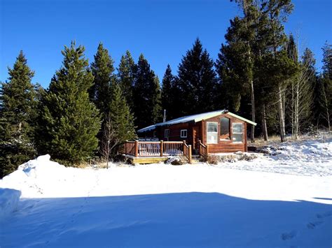 Yellowstone National Park Cabin Rental