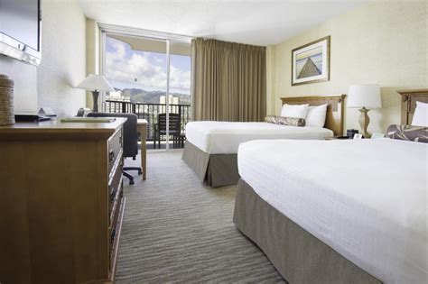 Waikiki Resort Hotel in Oahu Hawaii - Room Deals, Photos & Reviews