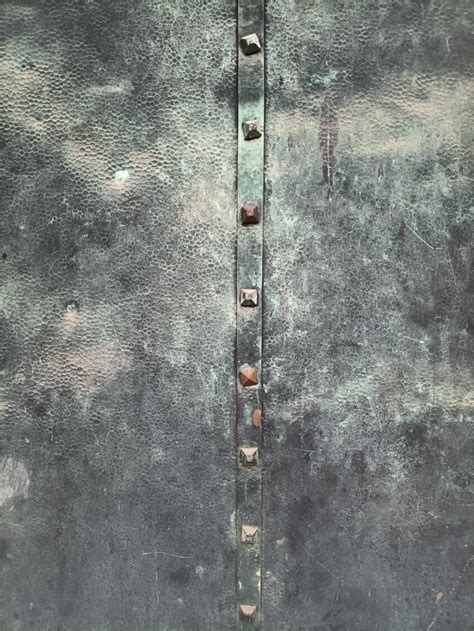 Medieval copper door texture - Photo #9309 - motosha | Free Stock Photos