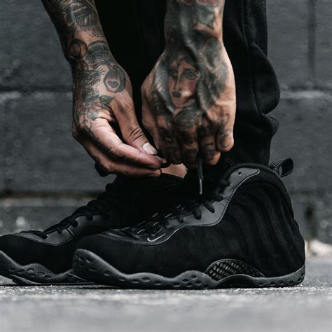 Nike Air Foamposite One | SOLETOPIA