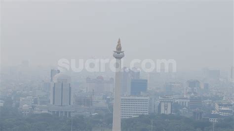 The Provincial Government's Strategy to Reduce Jakarta Pollution: WFH Discourse to Compulsory ...