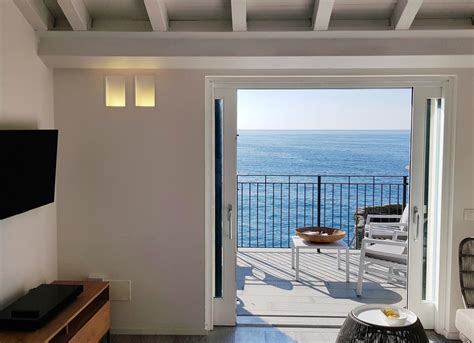 10 Best Luxury Hotels In Cinque Terre Italy - Follow Me Away