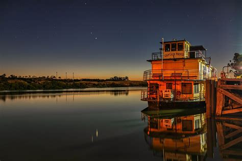 Captain Proud Paddle Steamer, Murray Bridge, South Australia, Australia