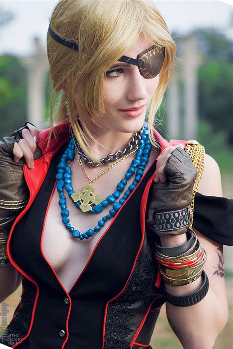 The Siren from Assassin's Creed IV: Black Flag - Daily Cosplay .com