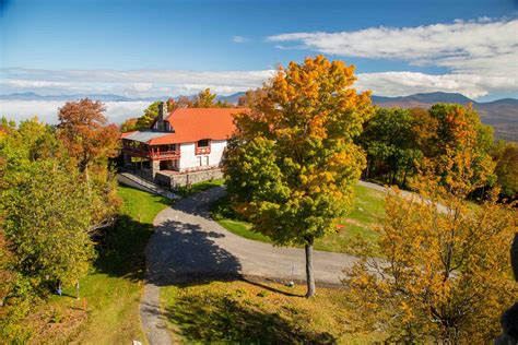 Top 5 Parks for Foliage in Northern NH - NH State Parks