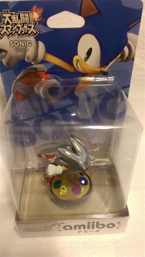 Hyper Sonic (w/ Hyper Emeralds) - top view Amiibo, Emeralds, Top View, Hyper, Sonic, Action ...