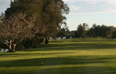 Nambucca Heads Island Golf Club in Nambucca Heads, Coffs Harbour/Mid North Coast, Australia ...