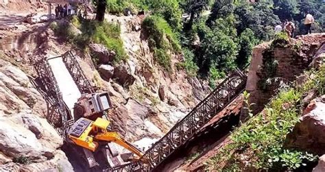 Border Roads Organisations Reconstruct Bridge Near India-China Border In Only 5 Days - MobyGeek.com