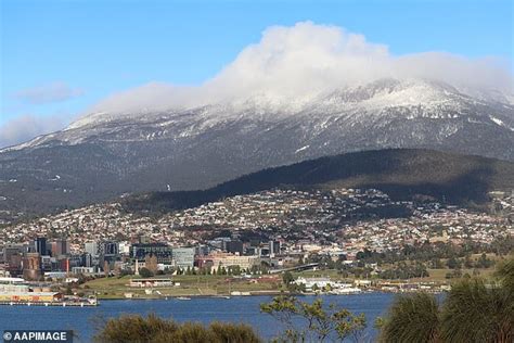 Snow on Hobart's Mt Wellington shows how freezing it is as hikers ...