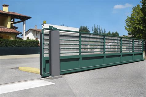 Know the Advantages of Choosing Automatic Gates and its Types - Rural Fencing & Irrigation ...