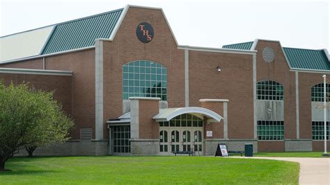 Tecumseh High School to restart in-person classes using hybrid plan