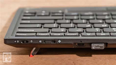 Lenovo ThinkPad TrackPoint Keyboard II - IPS Inter Press Service Business