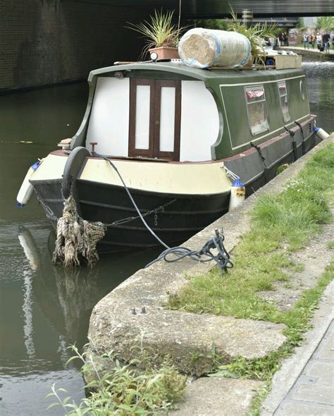 London Canal Boat Copyright P R Austin | Canal boat, London, Photography