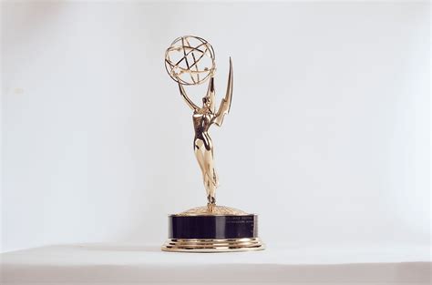 Primetime Emmy Awards 2024 Host By Reba - Collen Stephana