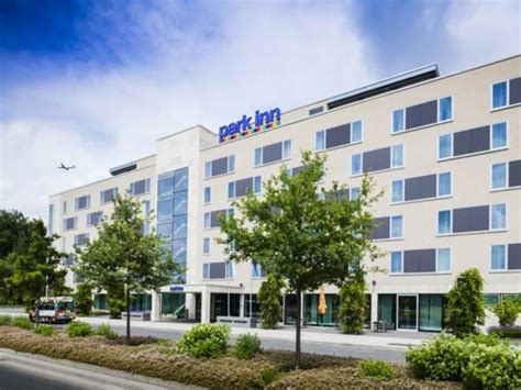 Park Inn by Radisson Frankfurt Airport Hotel in Frankfurt am Main - Room Deals, Photos & Reviews