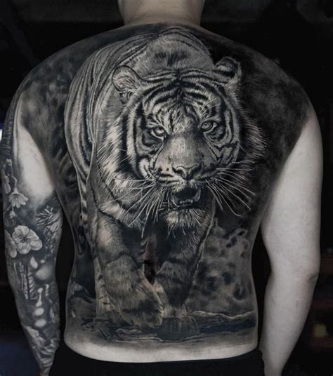 Details more than 68 tiger back tattoo best - in.cdgdbentre