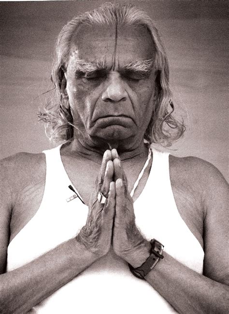 Iyengar Yoga - Timeless Yoga