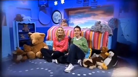 Cbeebies GoodNight Song - YouTube